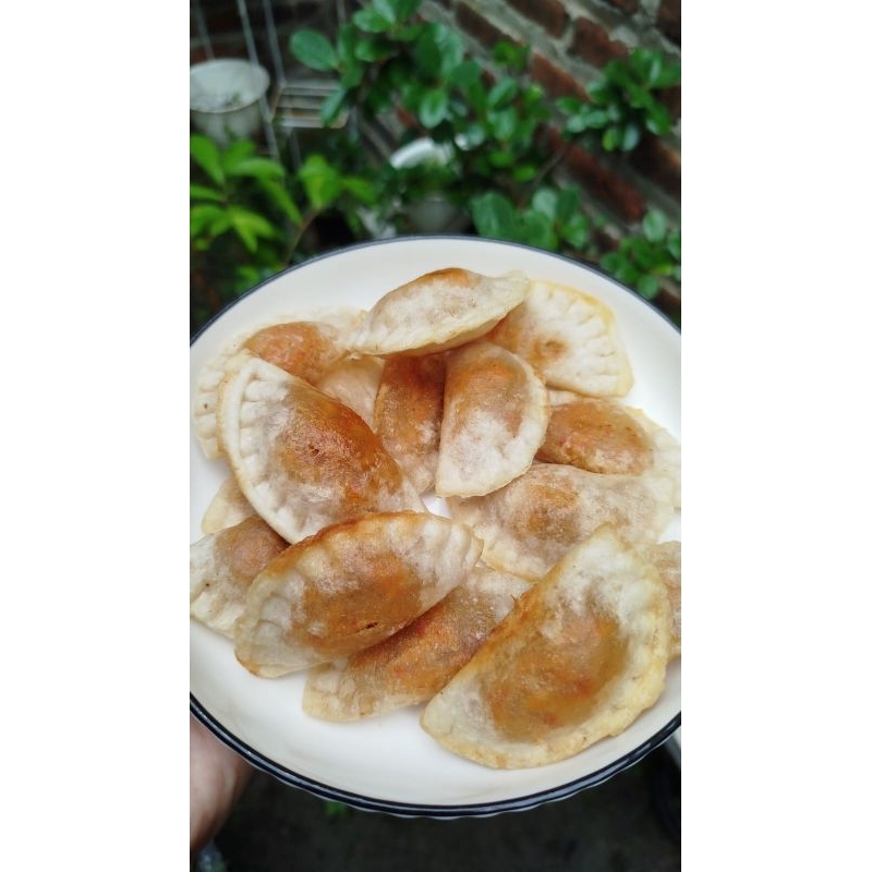

CIRENG ISI AYAM SUWIR FREE SAOS (isi 10 Pack)