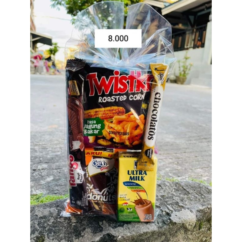 

Parcel Snack Ulang Tahun 10.000