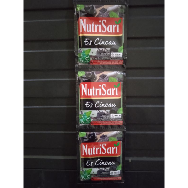 

Nutrisari blewah es cincau & s. mango 1 renceng (10 sachet)