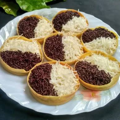 

TERANG BULAN MINI /KUE BASAH /JAJAN PASAR TRADISIONAL