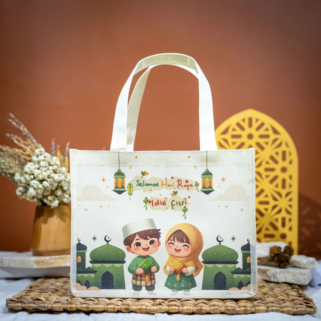 

PREMIUM TAS BINGKISAN KUE LEBARAN UKURAN 20X25 LEBAR 13 tas idul fitri warna cerah