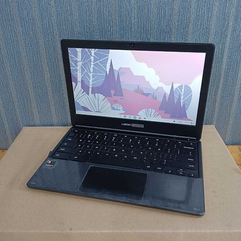 LAPTOP BUY 1 GET 1 Libera Chromebook C120, Super Slim, Ringan, Mulus, Seri Baru, Lengkap, Black