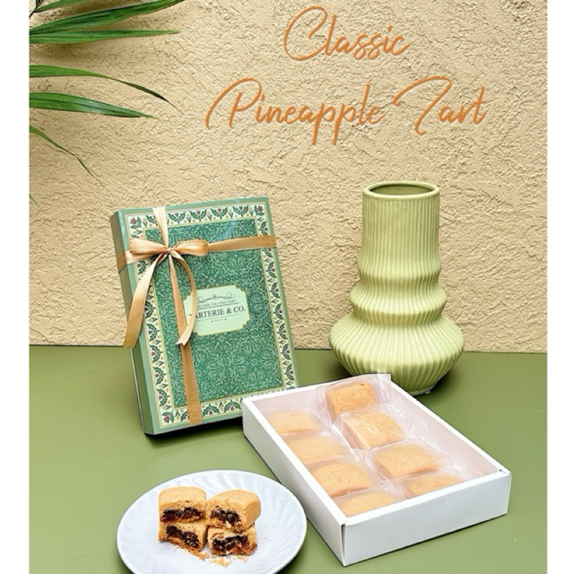 

Classic Taiwanese Pineapple Tart