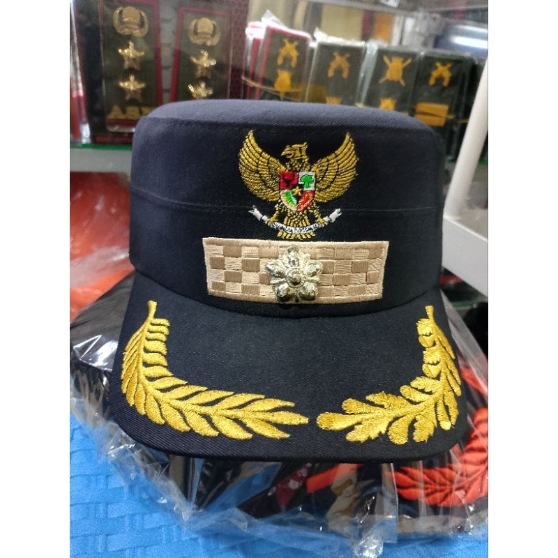 TOPI KOMANDO KADES, free nama