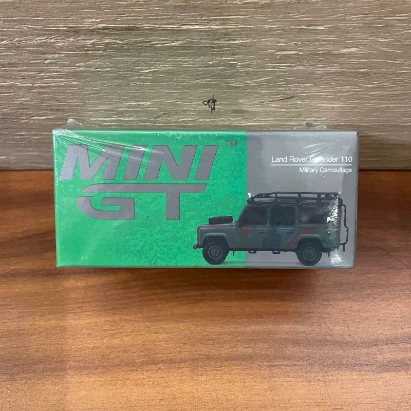 Mini gt 237 Land Rover Defender 110 Military Camouflage