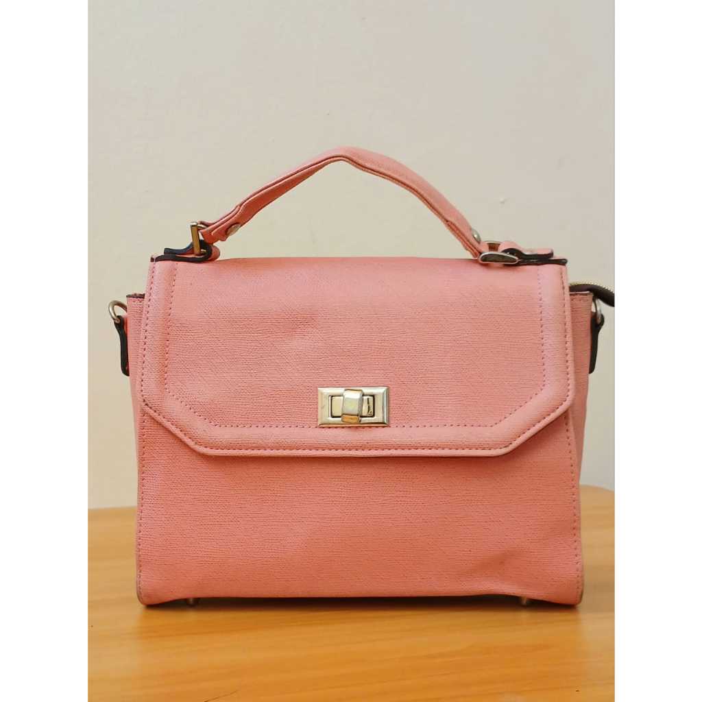 (PRELOVED) HAND BAG DONKIE KOR3A - ORIGINAL AUTHENTIC