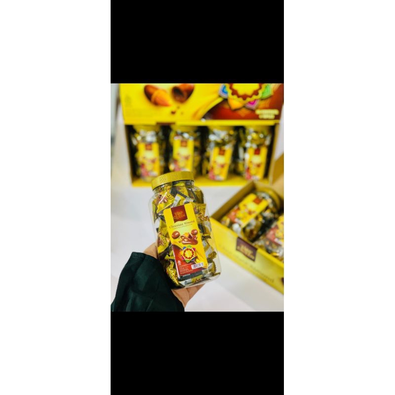 

Coklat almond 1 dus /almond coklat 1 dus/coklat almond