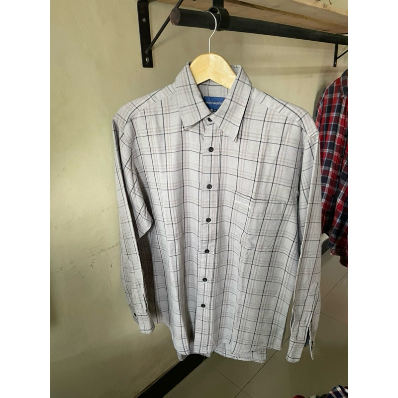 kemeja flanel second brand/mario Valentino/original