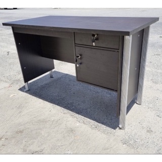 Meja Kerja Murah Kaki Besi / Meja 1/2 Biro Kaki Besi Minimalis / MEDAN SUMUT