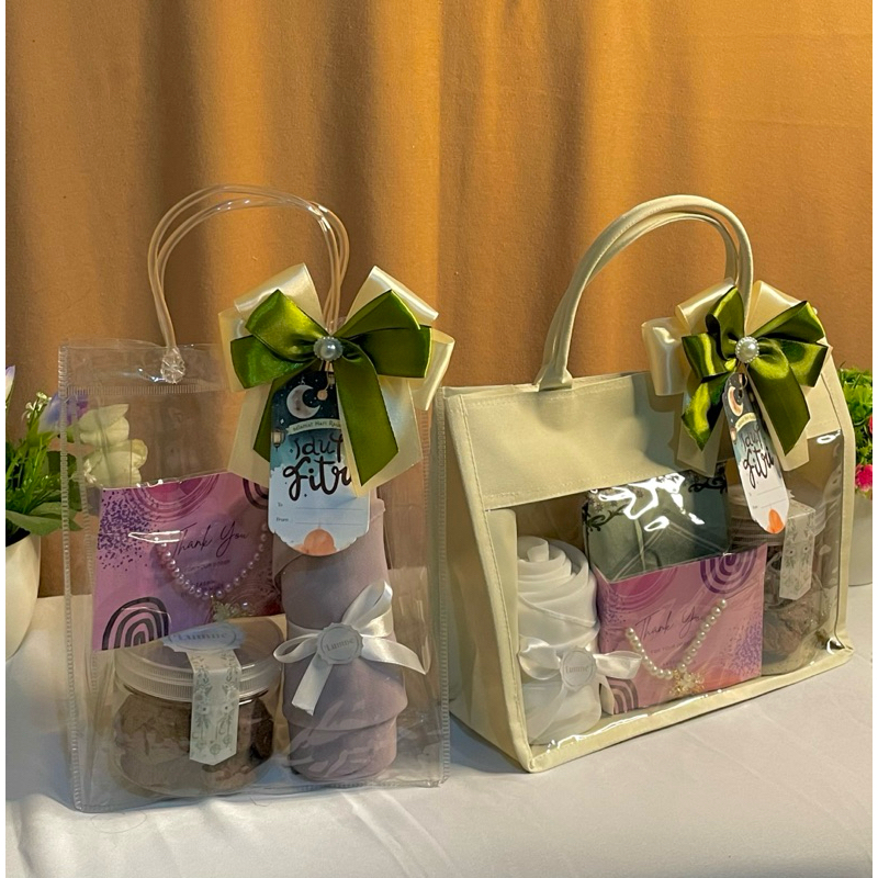 

LUMINA Hampers 2025 (pre-order)