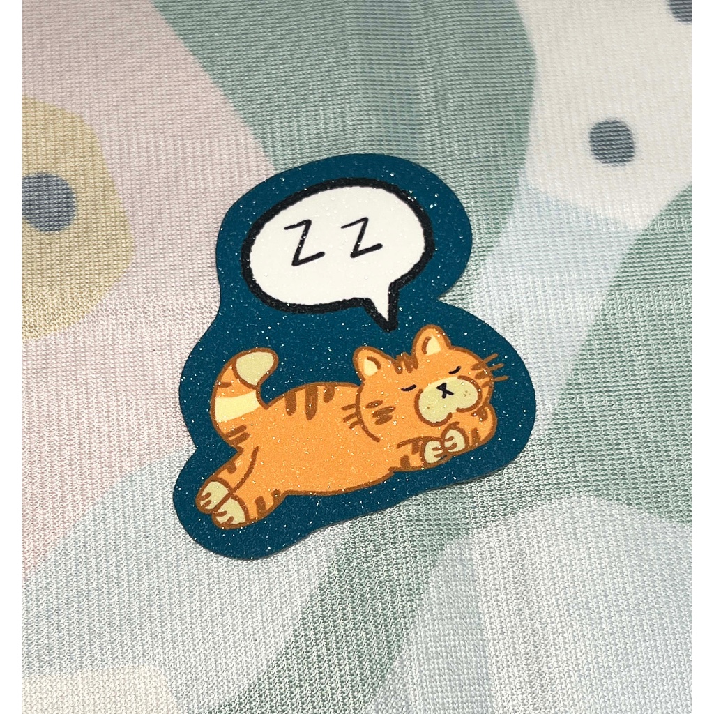 

Sticker kucing oyen tidur "zz