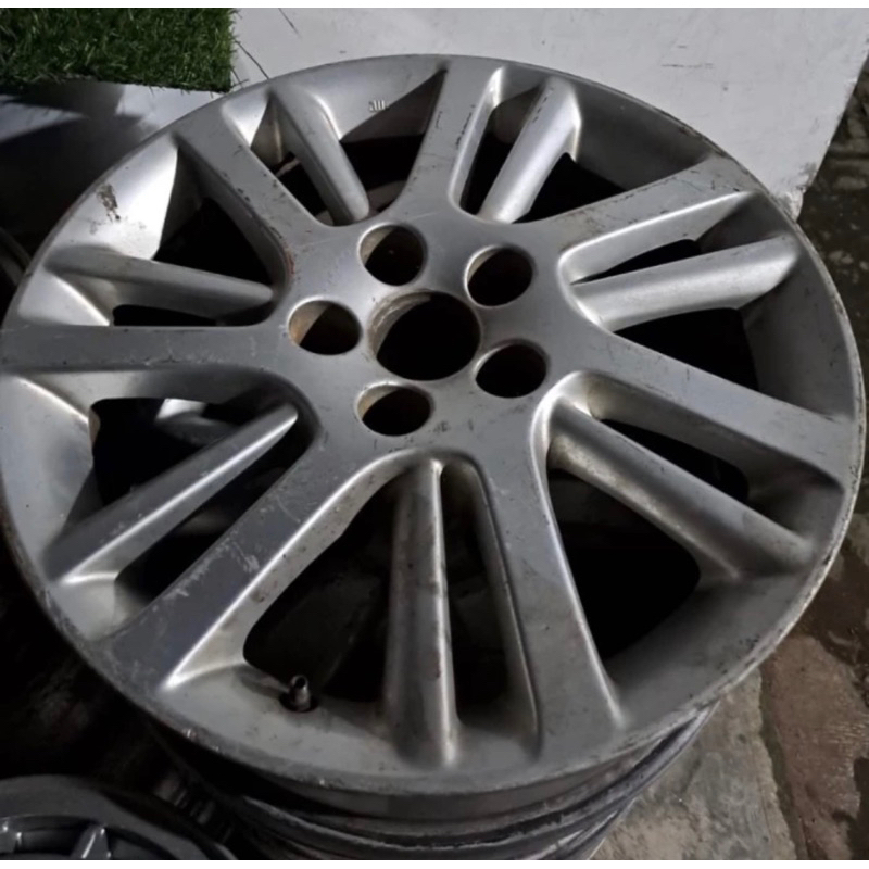 Velg OEM Toyota Camry Hybrid R17