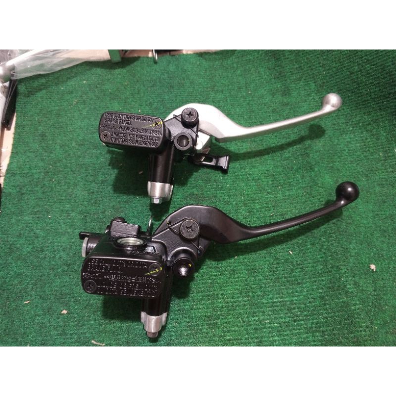 master rem kanan motor Honda matic beat Vario CBS original Nissin