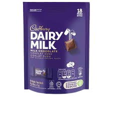 

Cadbury Pouch isi 18 coklat kecil share it chocolate milk 81g