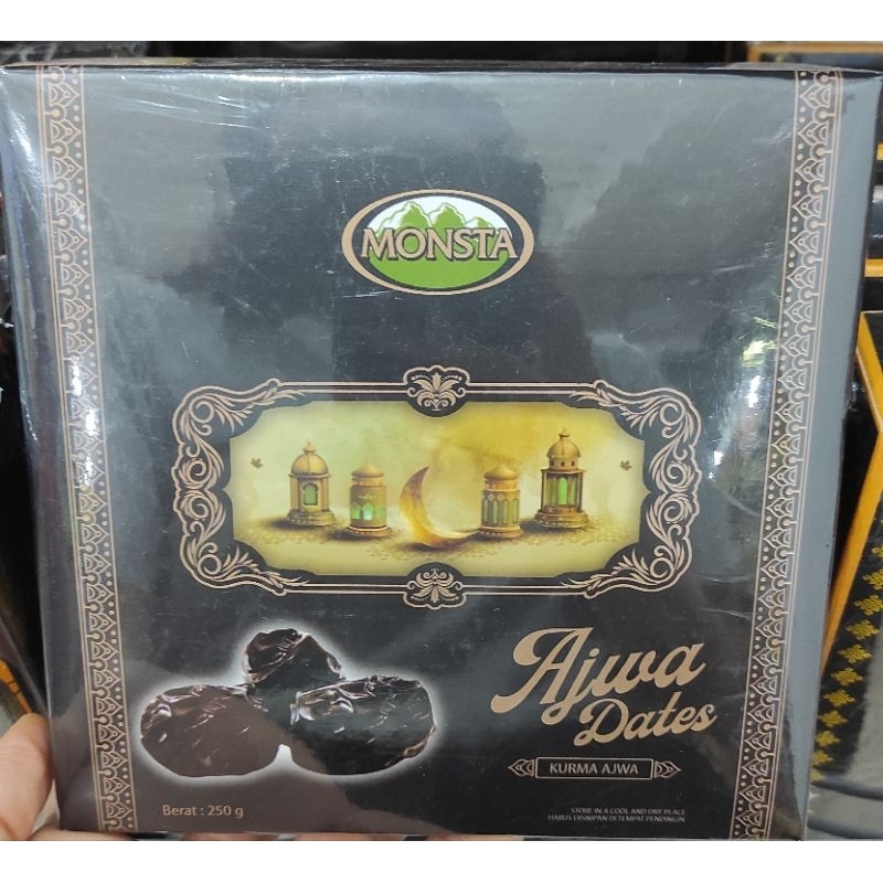 

Monsta Ajwa Dates kurma Ajwa 250gr en