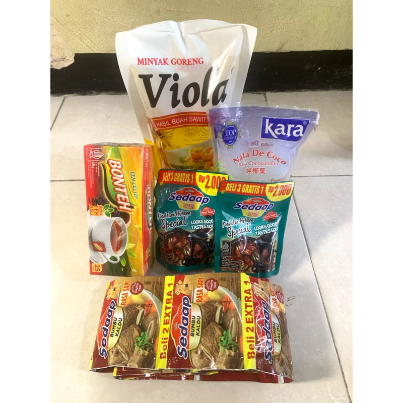 

PAKET HAMPERS SEMBAKO ( Minyak 800 ml , Naco , Bonteh , Kecap sedap 2 , Sedap kaldu 1 rtg)