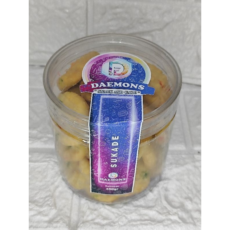 

KUE KERING SUKADE /KUE LEBARAN /KUE LEBARAN UKURAN TOPLES 400 GRAM/KUE LEBARAN MURAH/KUE LEBARAN ENAK