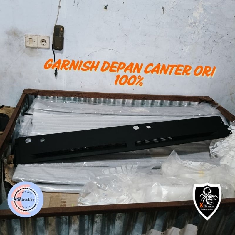 Grill Depan Canter Ori / Garnish Depan Canter Garnis Panel Depan Canter / Panel Wiper Canter Panel P