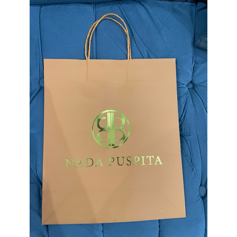 

paperbag Nada Puspita