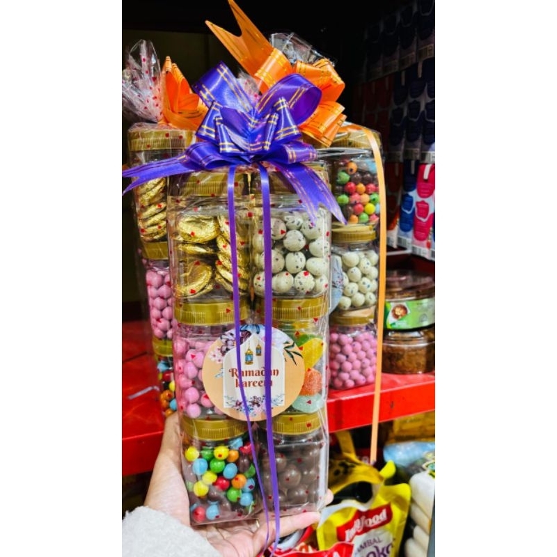 

READY HAMPERS LEBARAN // SIAP KIRIM // BELI LUSINAN BEDA HARGA