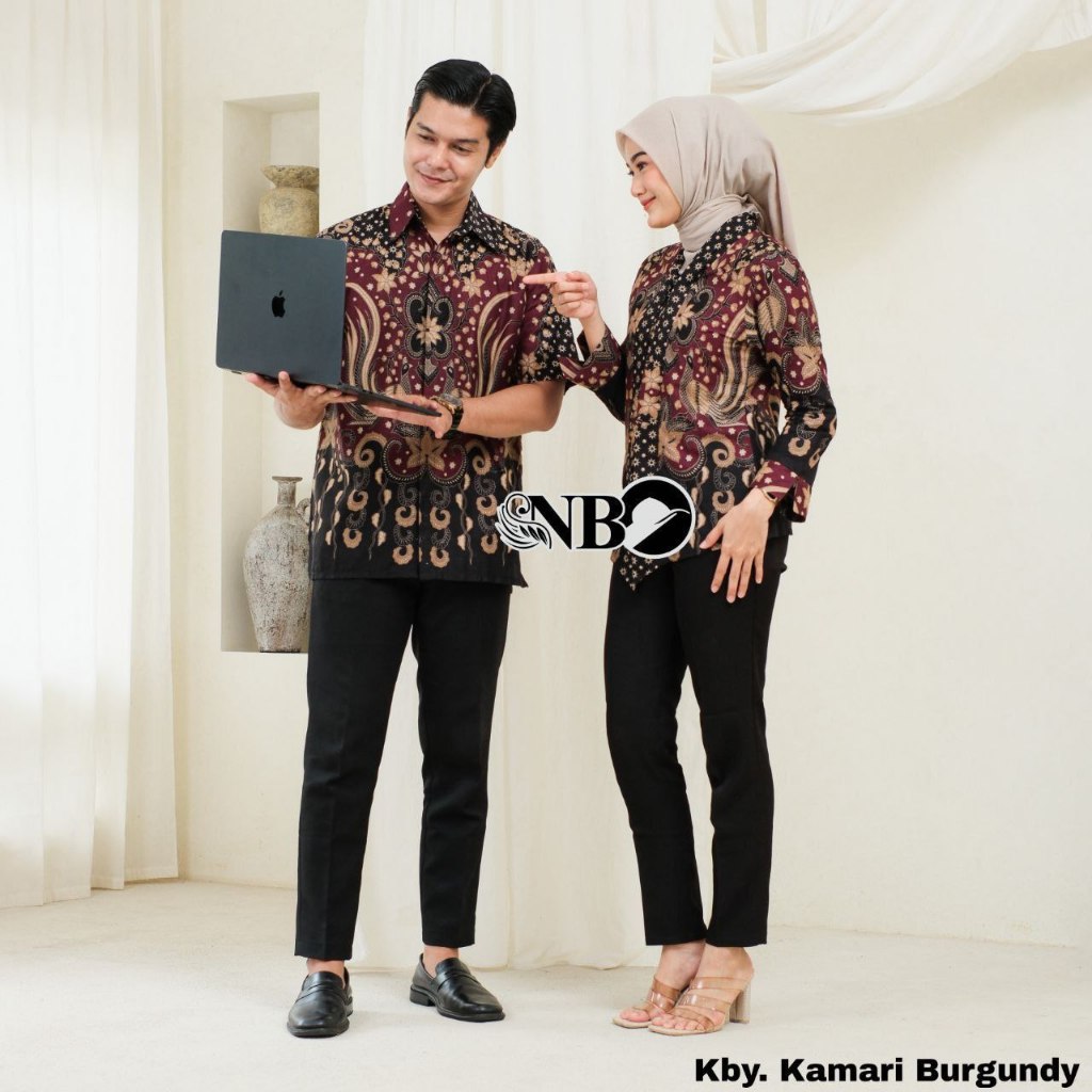 Baju Couple Batik Katun Premium Kamari Burgundy Kekinian Cocok Untuk Ketemu CaMer waktu Lebaran