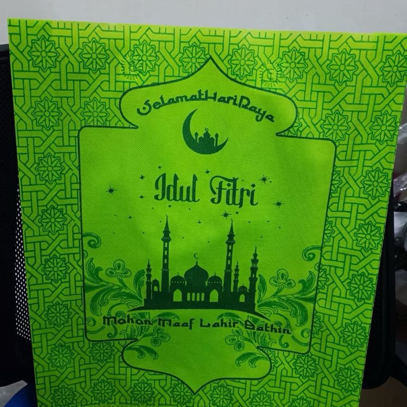 

(HARGA SATUAN) Tali 38x45 press idul fitri sablon 4 sisi / Tas Spunbond 38x45x8 Lebaran