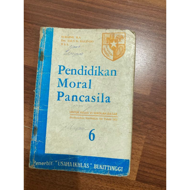 buku pendidikan moral Pancasila untuk kelas 6 SD - kurikulum tahun 1975