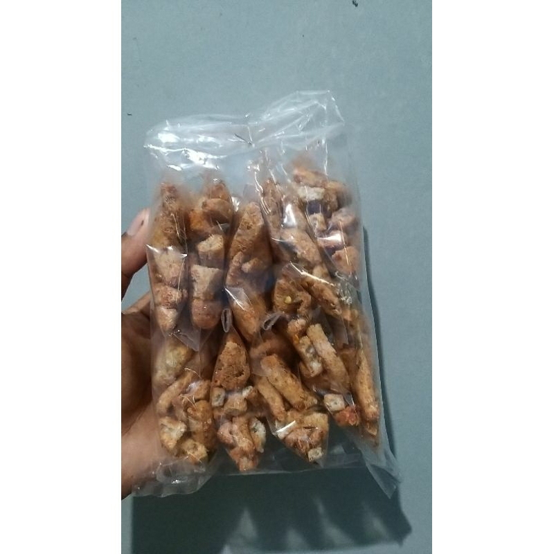 

Basreng baso goreng lembayung 1 pack isi 10 bks