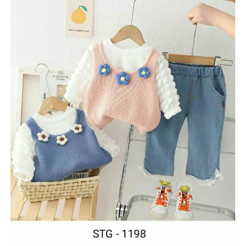 Setelan Panjang Vest Rajut Anak Cewek Import  Bunga Size 3-5 Tahun