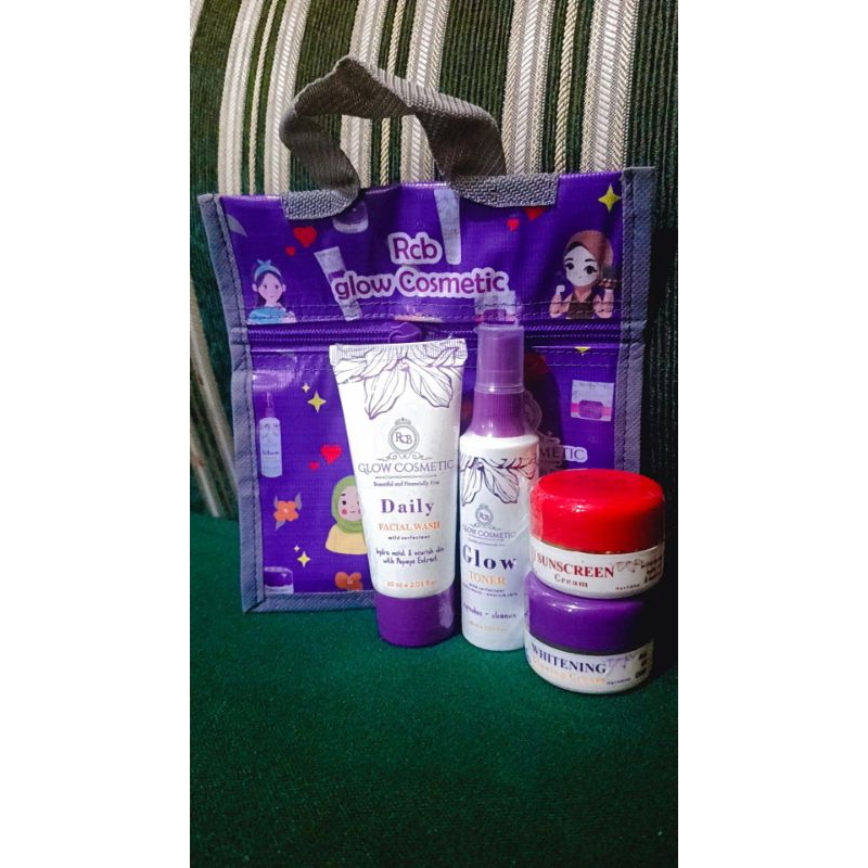 PAKET RCB GLOW ISI 4 ITEM (SABUN,TONER,WHITENING/BOSTER (SILAHKAN PILIH)+SUNSCREEN RCB GLOW COSMETIK