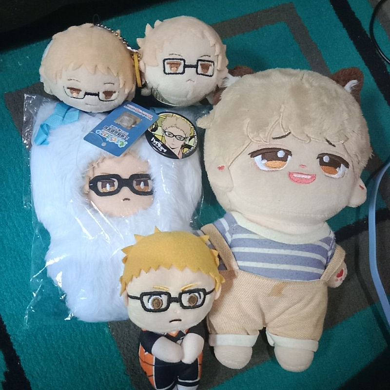 Tsukishima kei Haikyuu plush (official merch)
