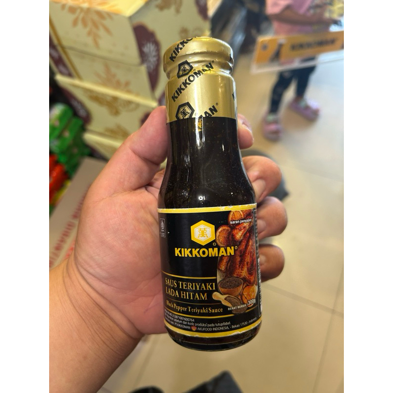 

KIKKOMAN saus teriyaki Lada Hitam 300gram
