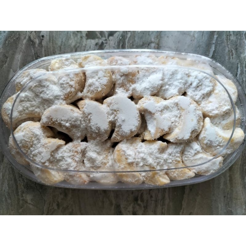 

KUE LEBARAN KUE SALJU 500gr