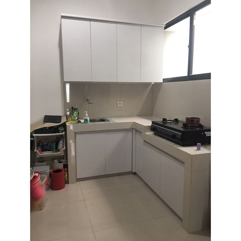 Lemari dapur para idaman ibu ibu kicen set permeter