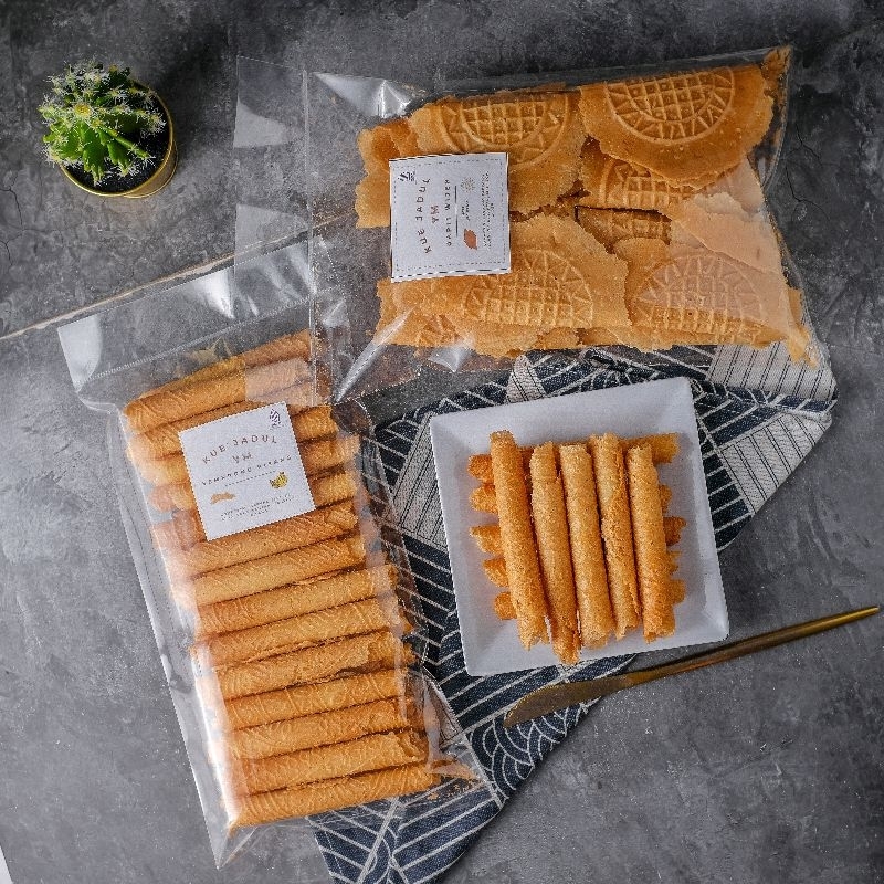 

KUE SEMPRONG YM [GULUNG/PIPA] HOMEMADE TANPA PENGAWET