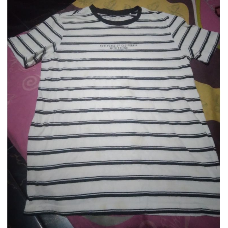 kaos salur (Hang Ten)