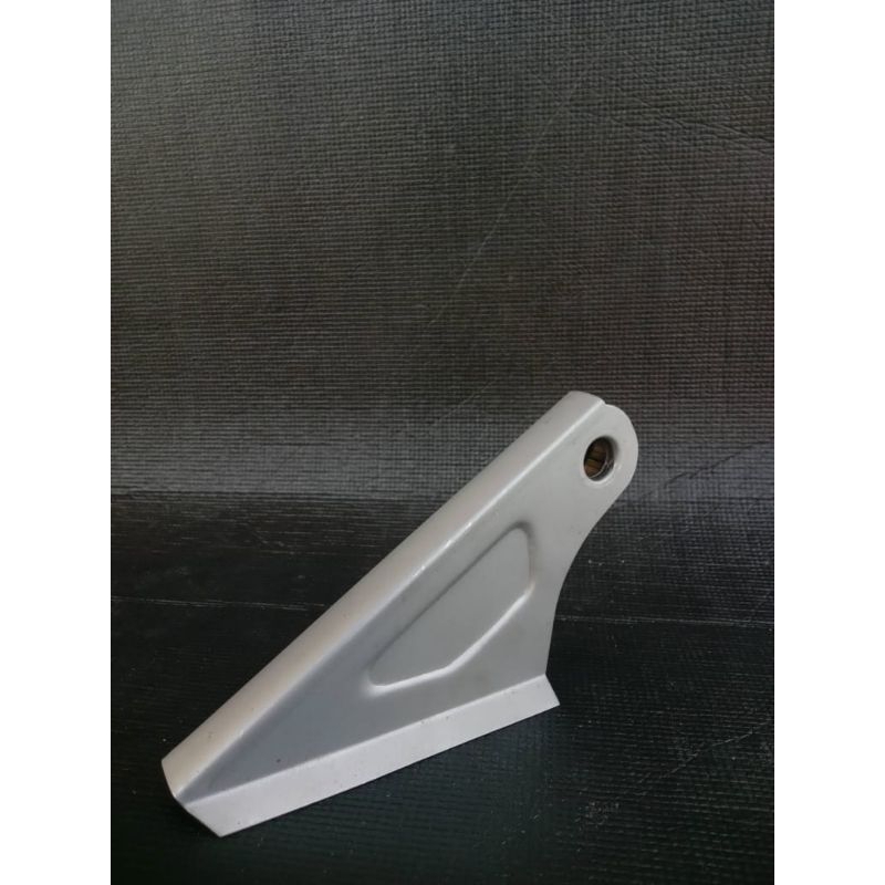 Pangkon Gantungan Knalpot Tsugigi Beat Scoopy Mio Genio Motor Motorcycle