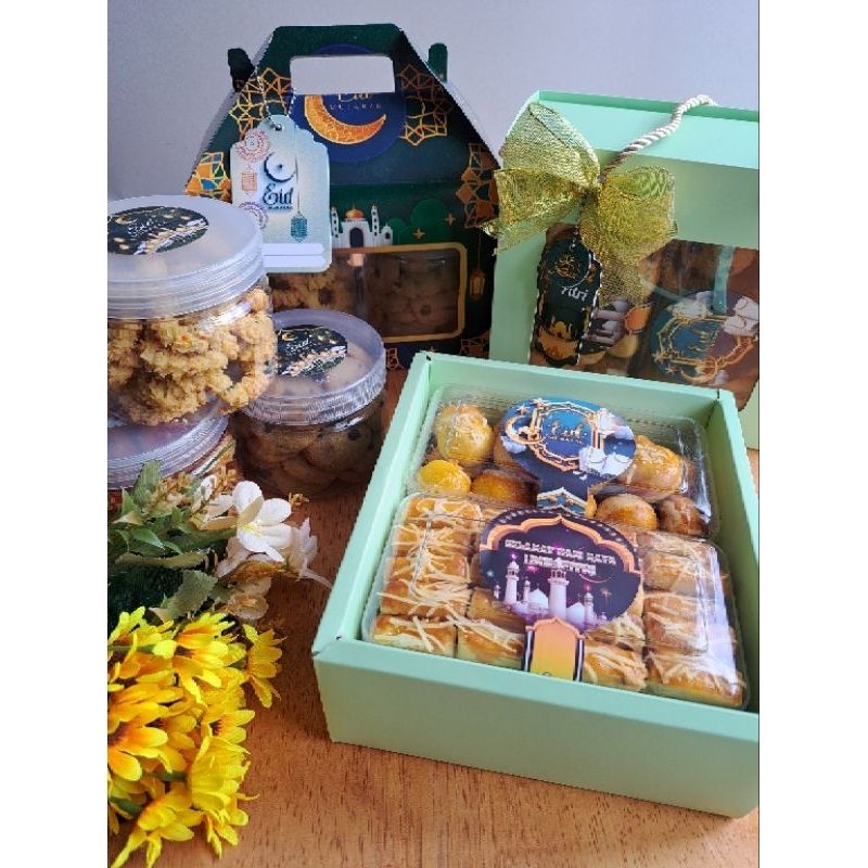 

HAMPERS KUE KERING LEBARAN / HAMPERS EID MUBARAK COOKIES / NASTAR KASTENGEL
