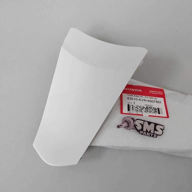 Cover Tail Sambungan Cover Body Belakang Revo Lama 100 Putih Original 83510 KVR 600FMX