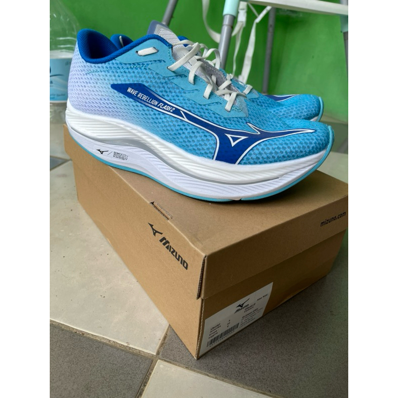 preloved sepatu running mizuno