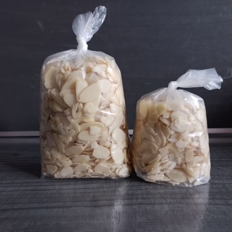 

Kacang Almond Utuh Olam Repack | 1kg | 500gr | 250gr | [ Original ]