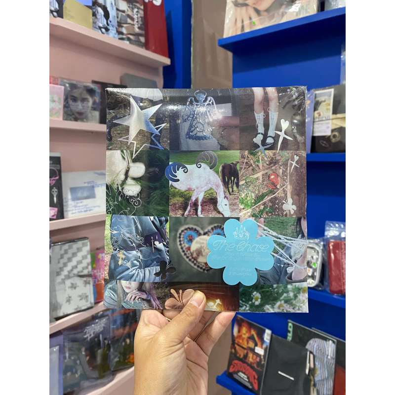 ALBUM HEARTS2HEARTS - THE CHASE ( PACKAGE VER )