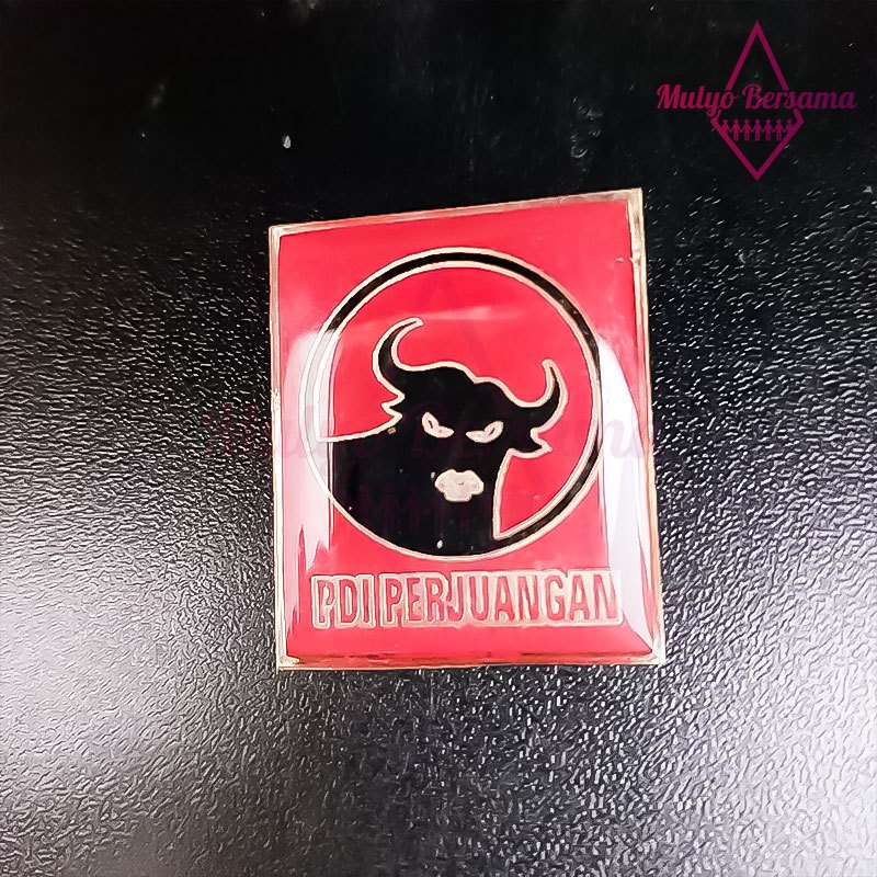 Pin PDIP Model Kotak Pin Bros Logo Partai PDI Perjuangan - Mulyo Bersama