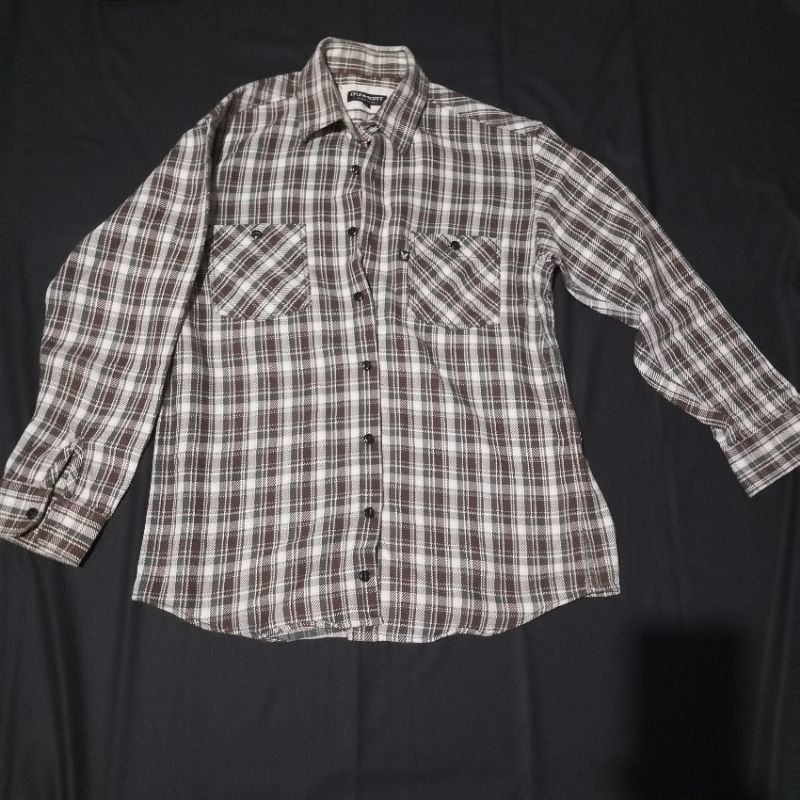 kemeja lyle and scott