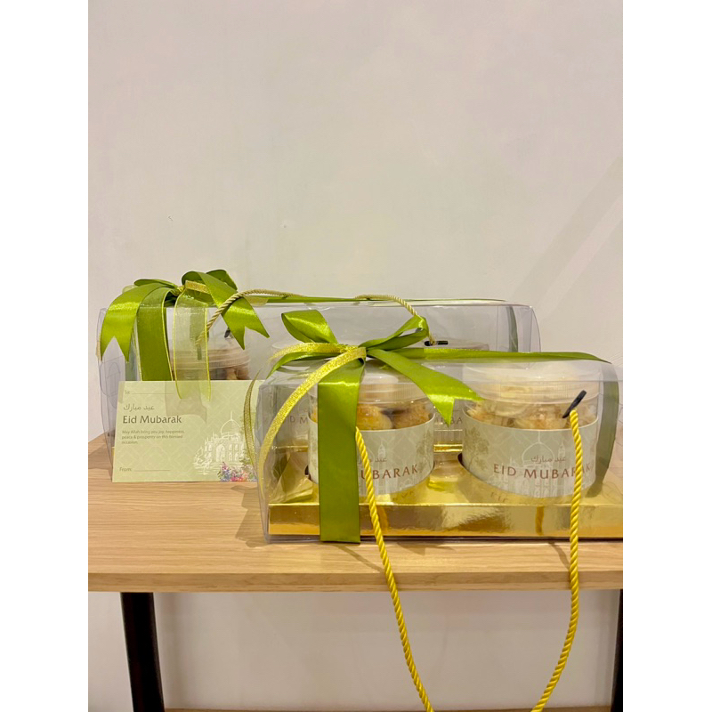

HAMPERS MECCA GOLD made by Hampers Cantikk