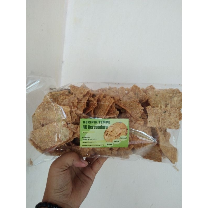 

Keripik Tempe Asli 4K Bersaudara