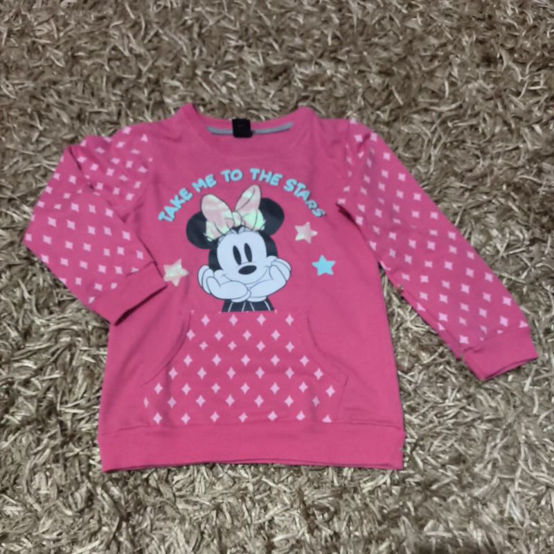 Sweater Disney X Nevada  5-6 Tahun