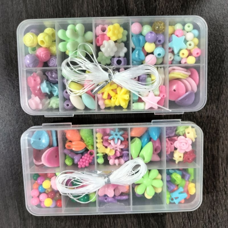 Mainan anak manik manik gelang