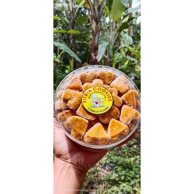 

Kue Kacang