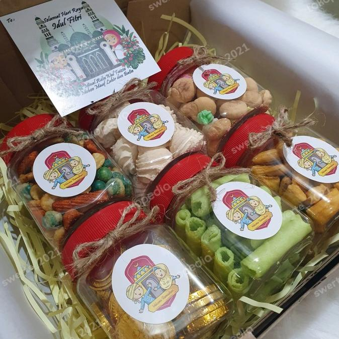 

Premium Product!!! Kado Box Gift Hampers Paket 6 Snack Hari Raya Imlek Lebaran Natal - Paling Diminati